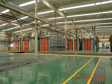 專用車涂裝生產線現(xiàn)場圖1