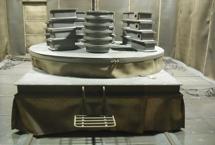 轉(zhuǎn)臺式風(fēng)力回收噴砂房