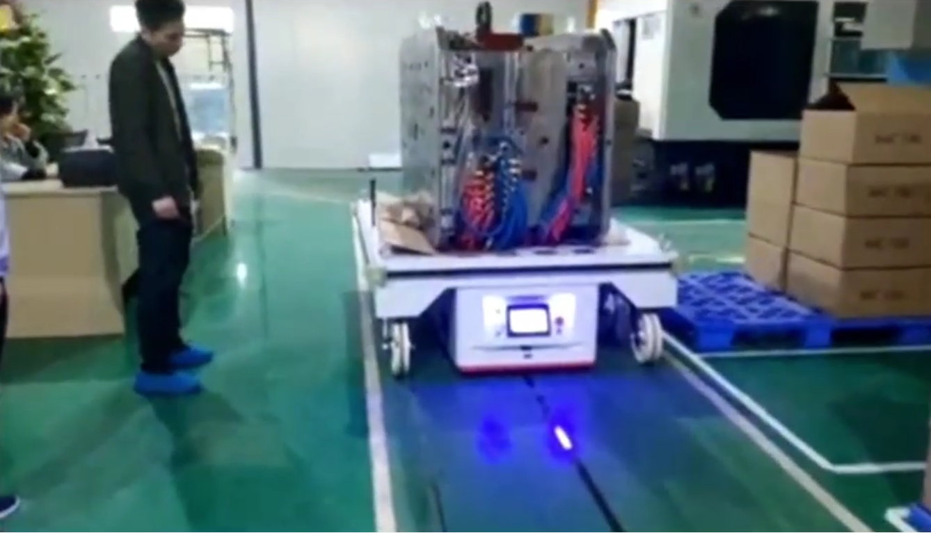 5噸重載AGV搬運小車應用案例圖 5噸重載AGV搬運小車應用案例圖